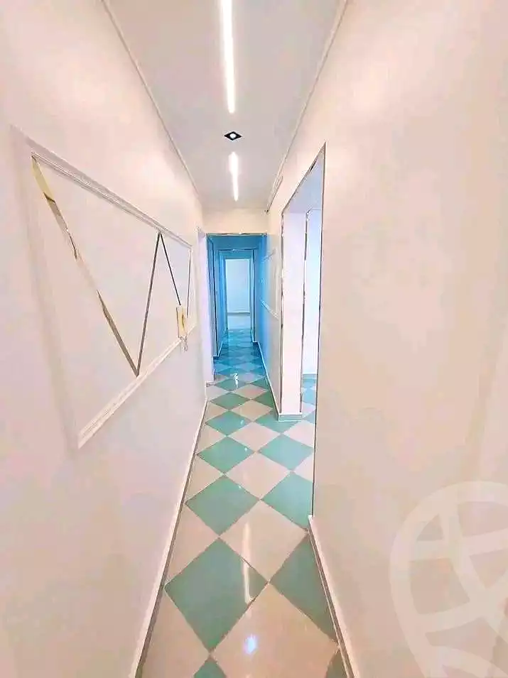 https://aqarmap.com.eg/en/listing/6943888-for-sale-alexandria-sydy-bshr-sydy-bshr-bhry-shr-khld-bn-lwlyd