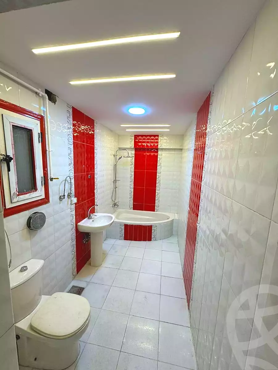 https://aqarmap.com.eg/ar/listing/6943914-for-sale-alexandria-sydy-bshr-sydy-bshr-bhry-shr-mhmwd-l-yswy