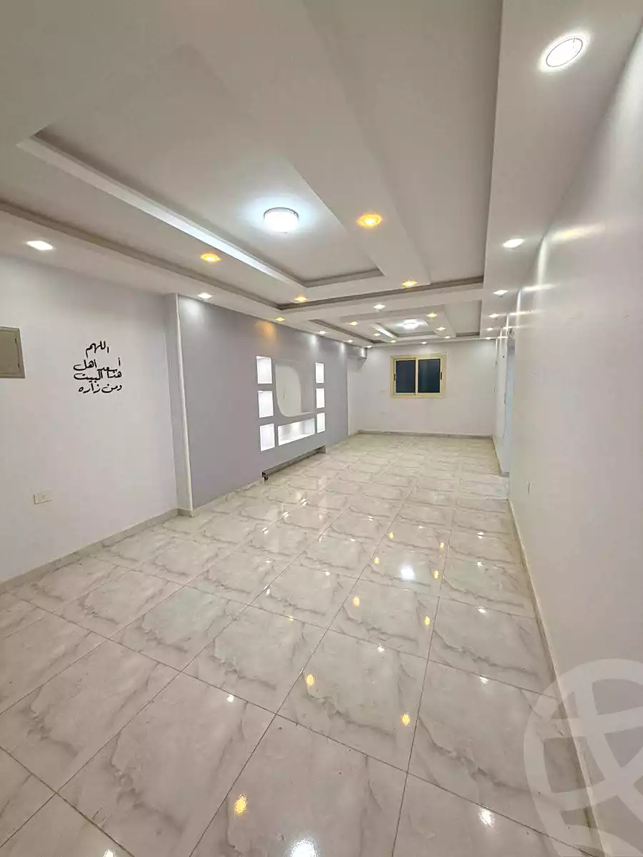 https://aqarmap.com.eg/ar/listing/6943986-for-rent-cairo-elnozha-Streettt-27
