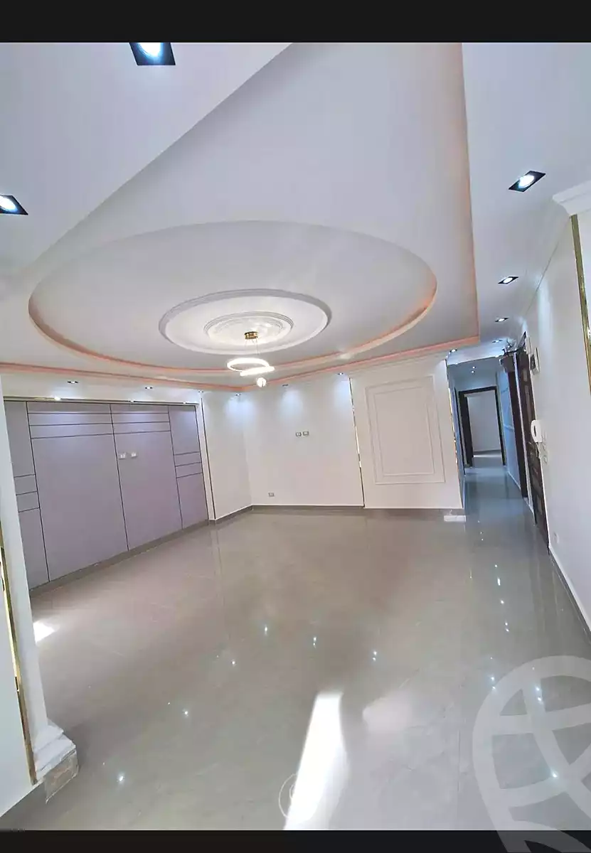 https://aqarmap.com.eg/ar/listing/6944111-for-sale-alexandria-sydy-bshr-sydy-bshr-bhry-street-15