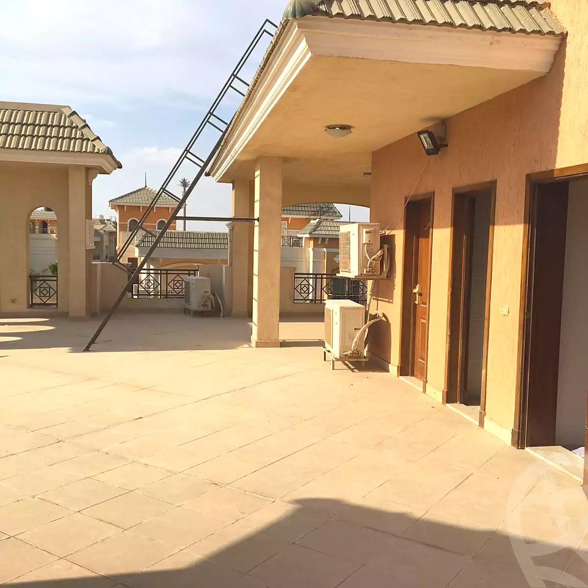 https://aqarmap.com.eg/ar/listing/6561254-for-rent-cairo-new-cairo-compounds-el-deyar-mokhabarat