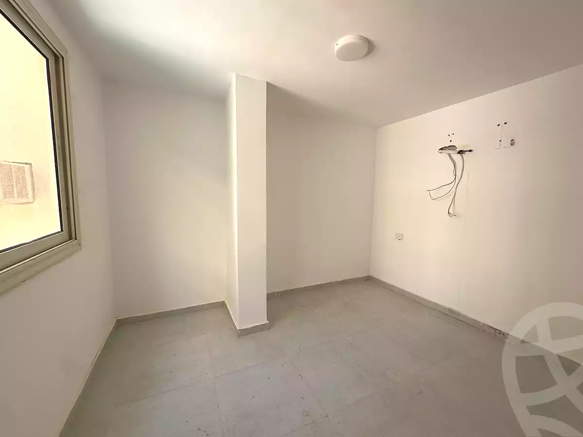 https://aqarmap.com.eg/en/listing/6944327-for-sale-red-sea-hurghada-city-el-hadba-sheraton-st