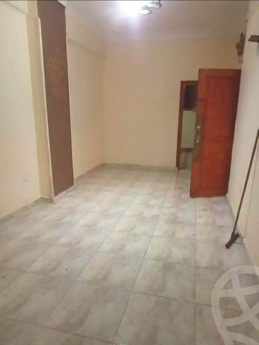 https://aqarmap.com.eg/en/listing/6944470-for-rent-alexandria-al-agamy-lbytsh-ibrahim-othman-st