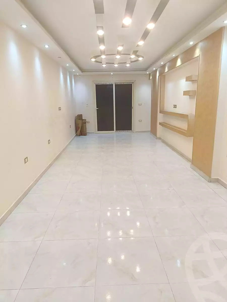 https://aqarmap.com.eg/en/listing/6944536-for-rent-cairo-ain-shams-jsr-lswys