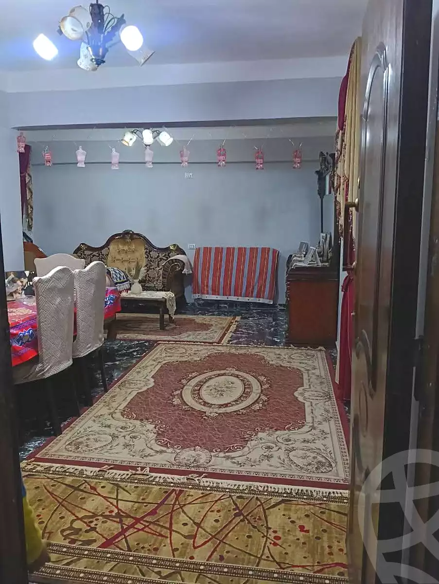 https://aqarmap.com.eg/ar/listing/6944539-for-sale-alexandria-al-agamy-el-hanouvel-el-kholafaa-el-rashdeen-st
