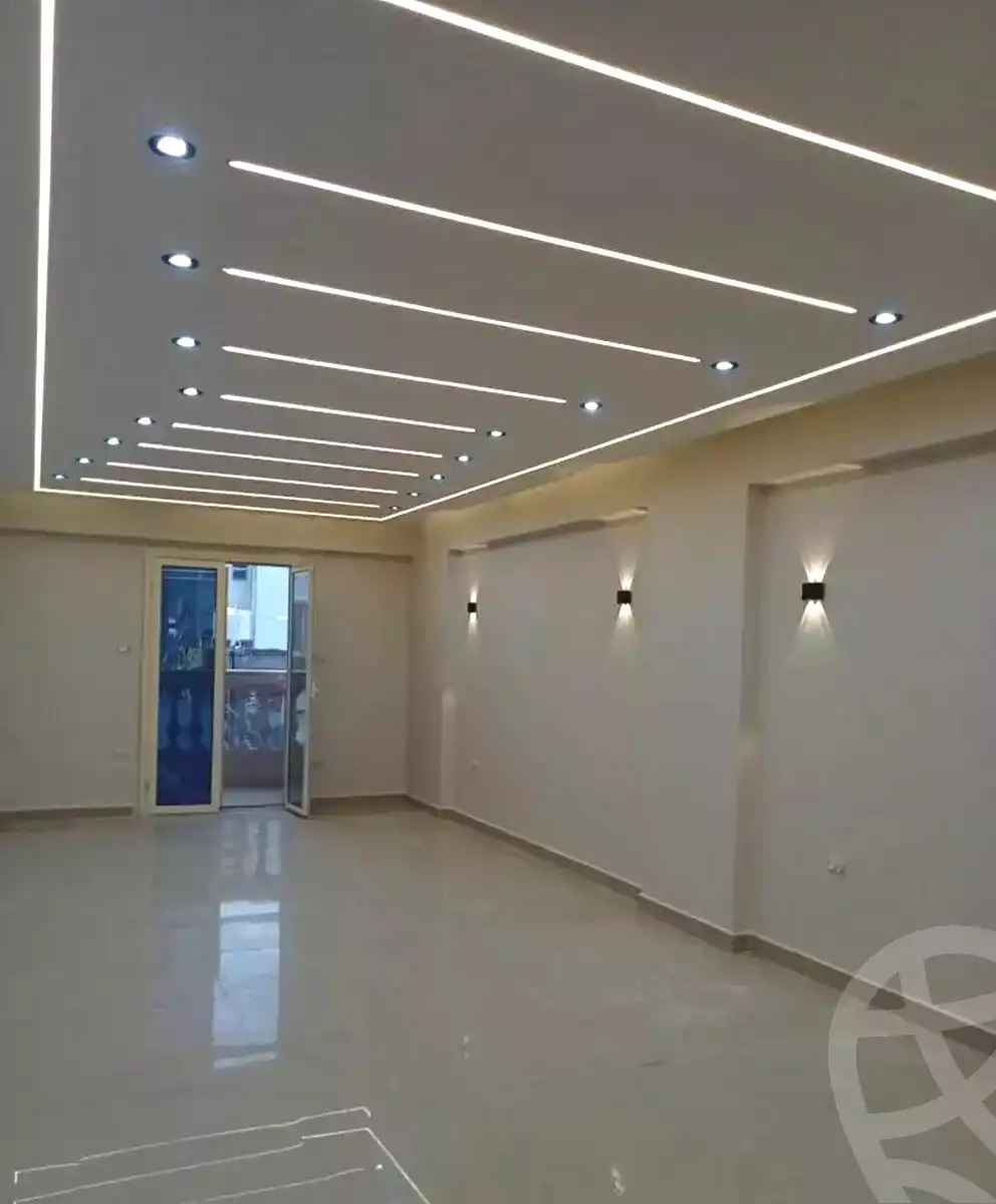 https://aqarmap.com.eg/ar/listing/6945159-for-sale-alexandria-sydy-bshr-sydy-bshr-bhry-shr-mhmwd-l-yswy