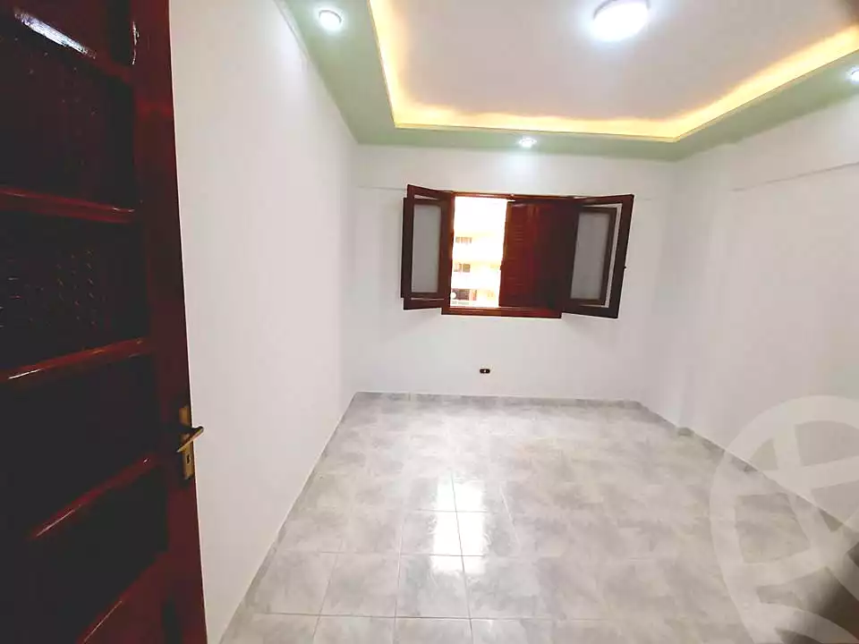 https://aqarmap.com.eg/ar/listing/6945636-for-sale-alexandria-al-agamy-shataa-el-nakheel