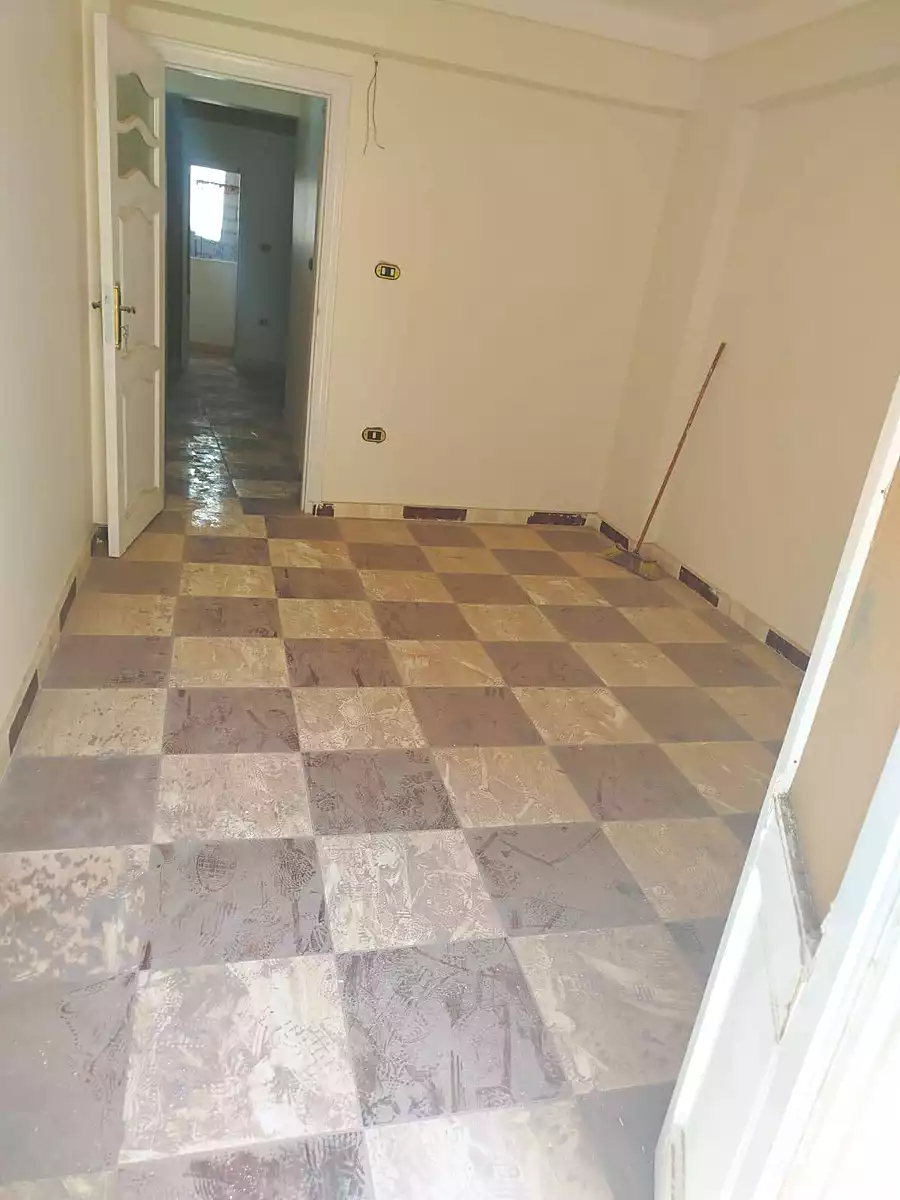 https://aqarmap.com.eg/ar/listing/6945761-for-rent-alexandria-al-agamy-bw-ywsf