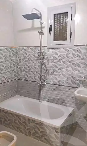 https://aqarmap.com.eg/ar/listing/6945793-for-rent-cairo-nozha-2-el-khamseen-st