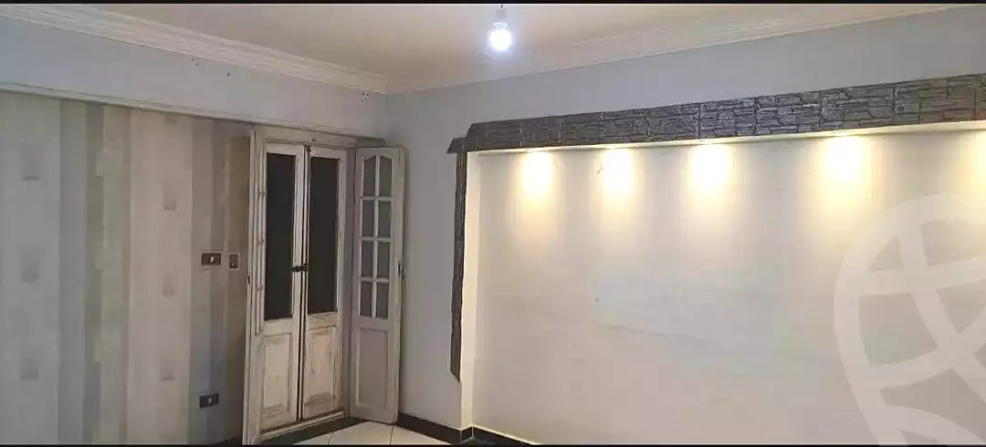 https://aqarmap.com.eg/ar/listing/6945811-for-sale-alexandria-alhadara-al-mofatesh-st
