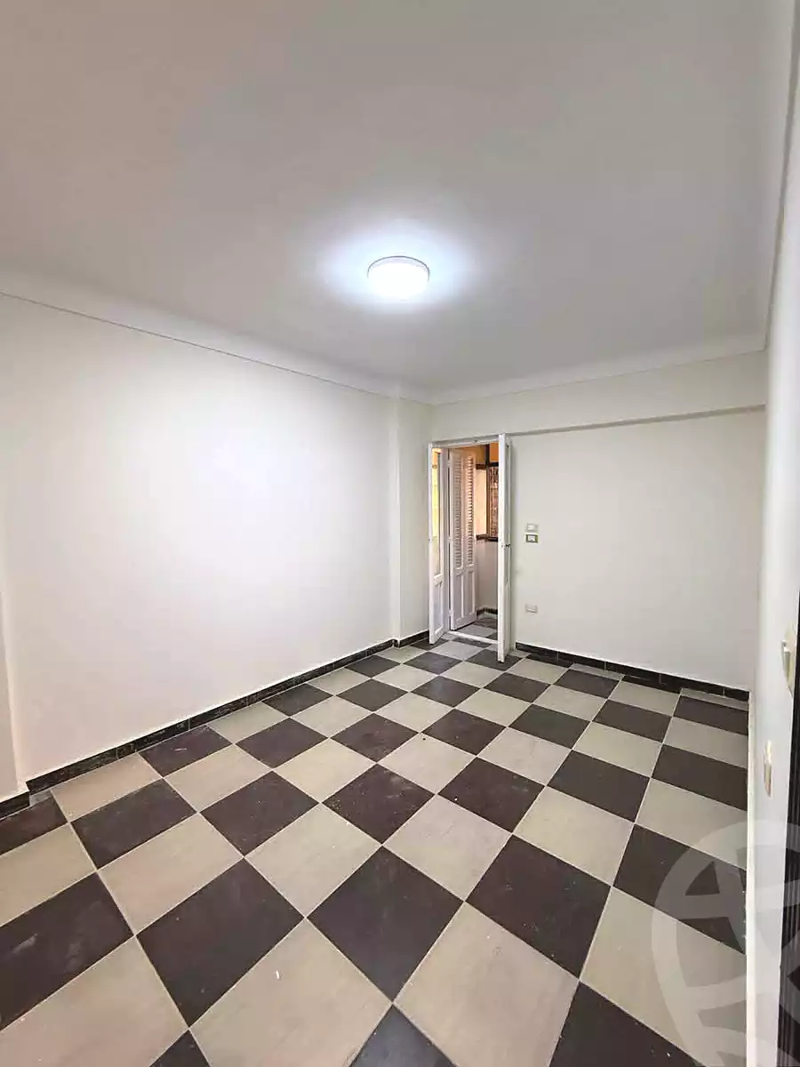 https://aqarmap.com.eg/ar/listing/6945818-for-rent-alexandria-sydy-bshr-sydy-bshr-bhry-shr-mhmd-njyb