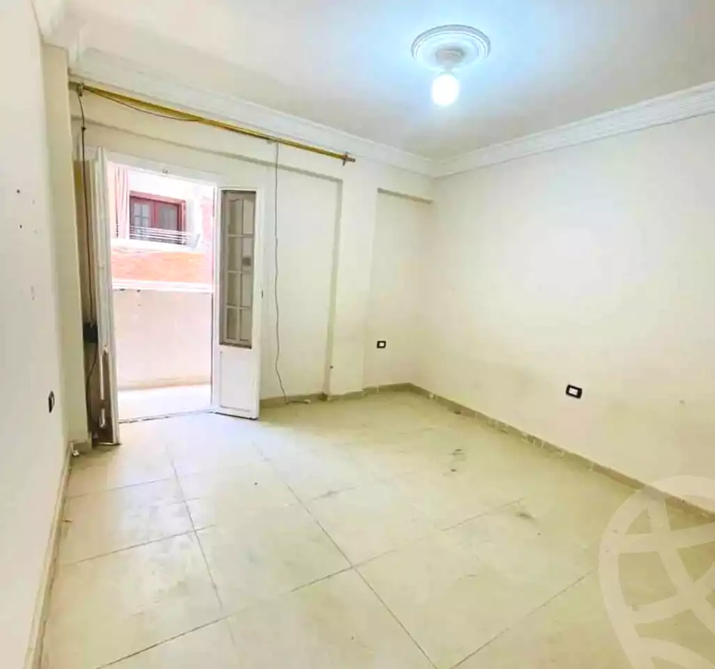 https://aqarmap.com.eg/ar/listing/6945998-for-sale-alexandria-lsywf-el-falki