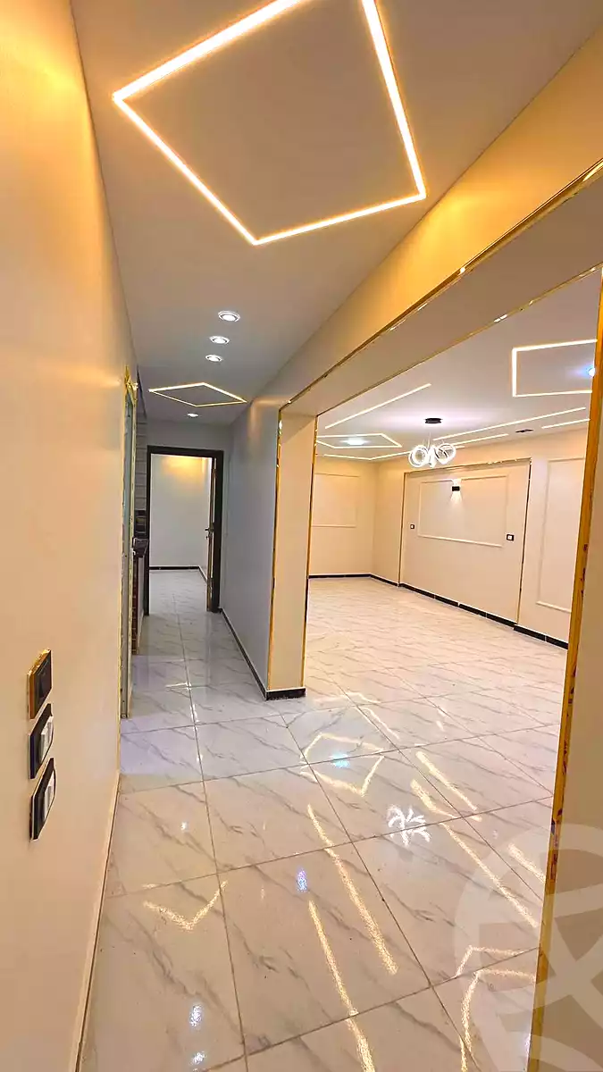 https://aqarmap.com.eg/ar/listing/6946150-for-sale-cairo-elnozha-Streettt-27