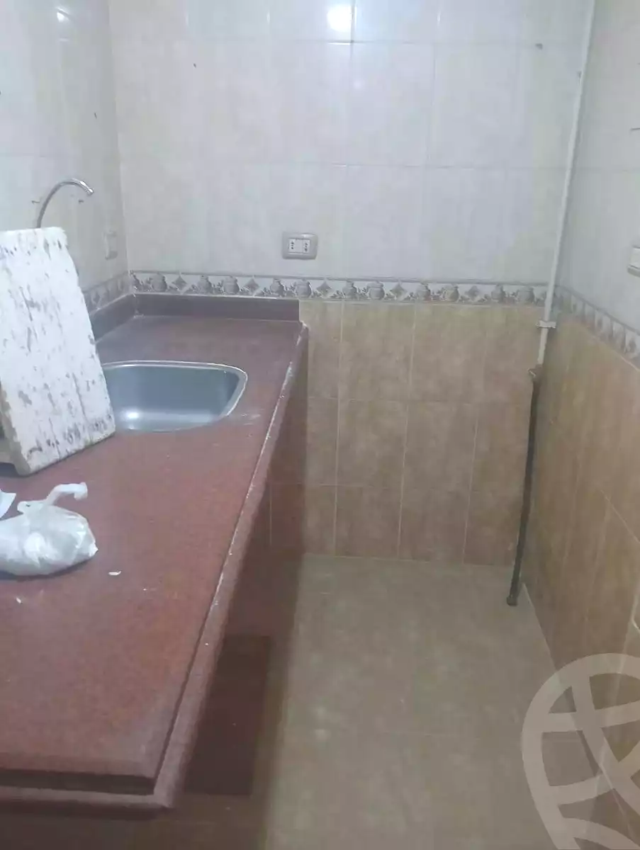 https://aqarmap.com.eg/ar/listing/6946413-for-rent-alexandria-bolekly-wnjdt