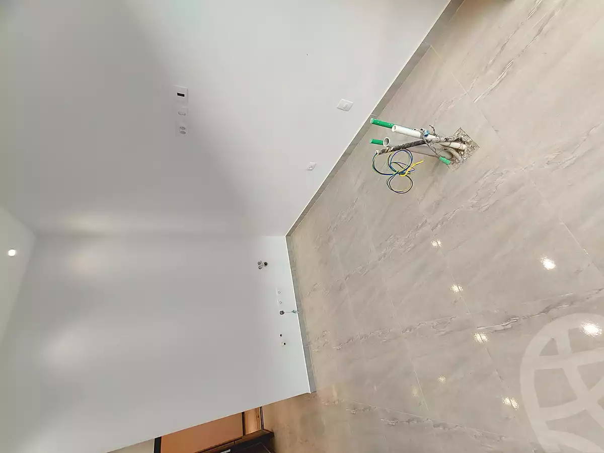 https://aqarmap.com.eg/ar/listing/4486351-for-rent-cairo-new-cairo-compounds-dh-lydj