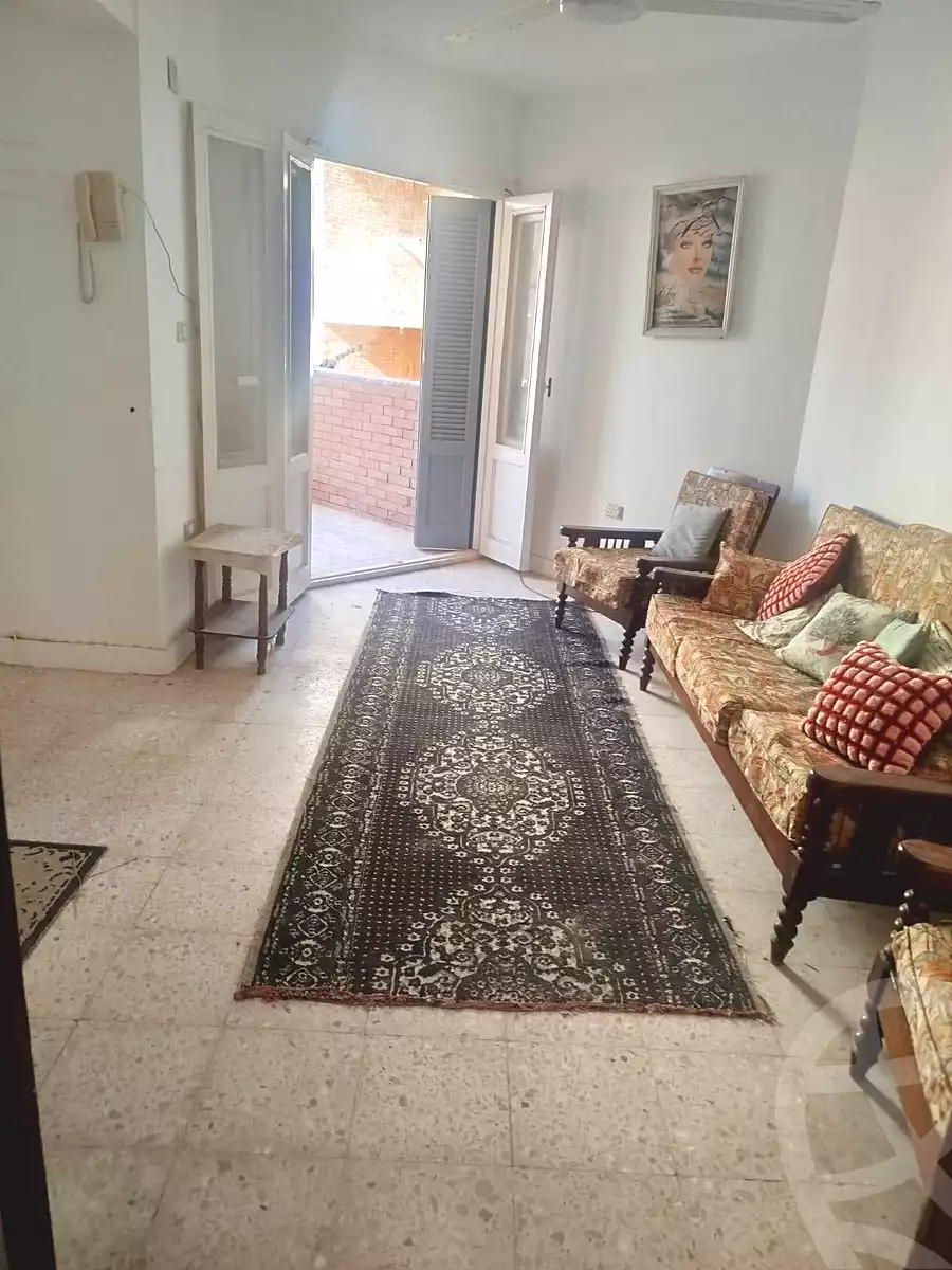 https://aqarmap.com.eg/ar/listing/6946845-for-sale-alexandria-al-agamy-lbytsh-bianchiii