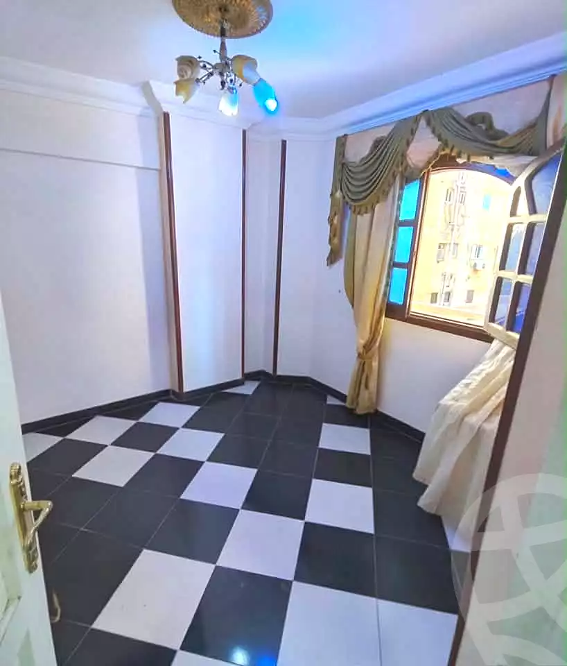 https://aqarmap.com.eg/en/listing/6947246-for-sale-alexandria-sydy-bshr-sydy-bshr-bhry