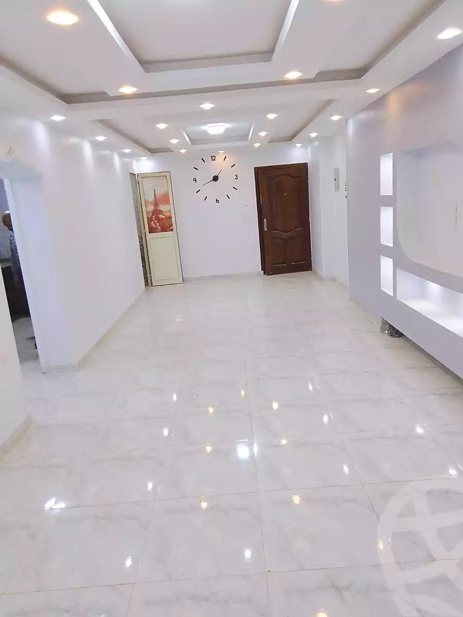https://aqarmap.com.eg/ar/listing/6947620-for-rent-cairo-elnozha-Streettt-27