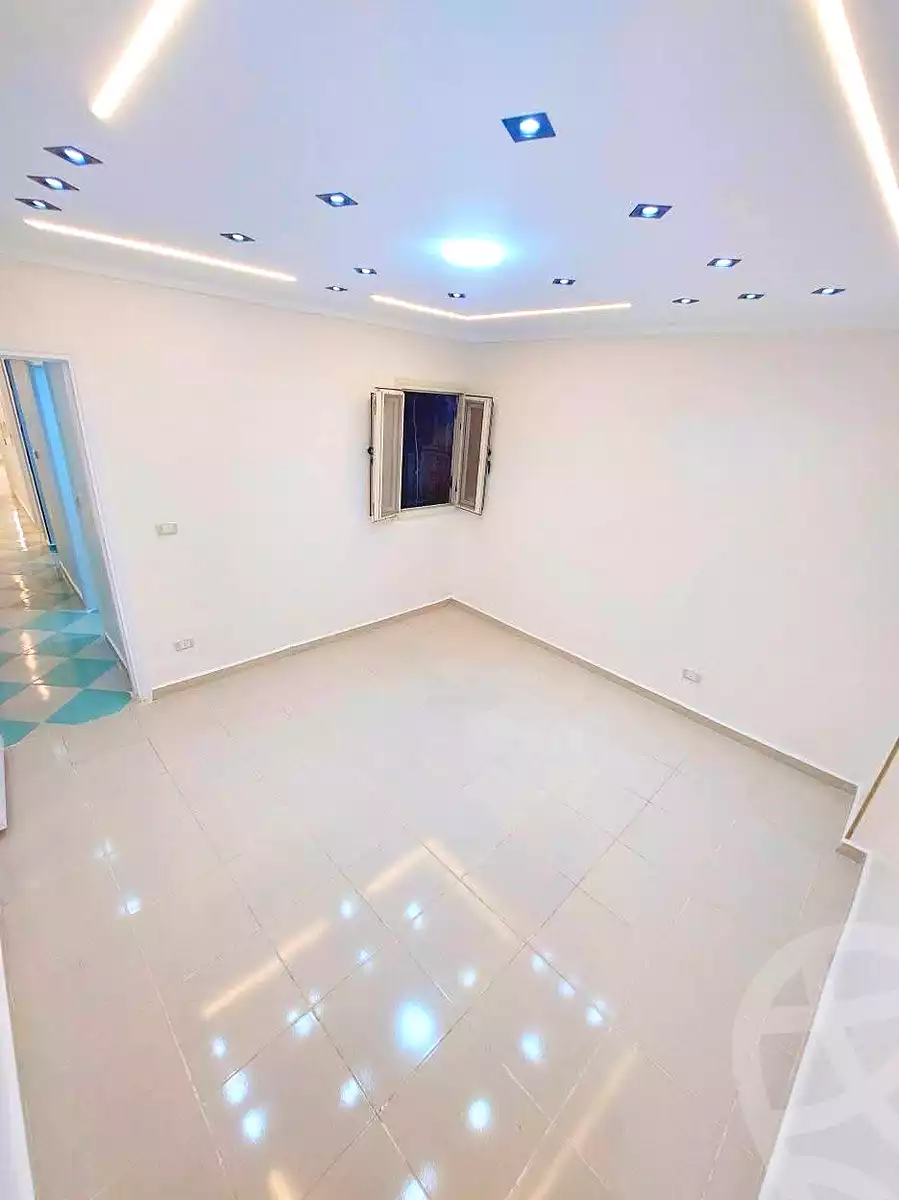 https://aqarmap.com.eg/ar/listing/6947741-for-sale-alexandria-sydy-bshr-sydy-bshr-bhry-shr-khld-bn-lwlyd