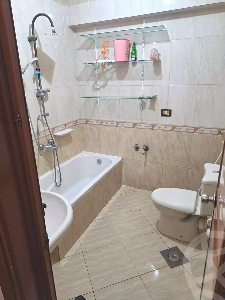 https://aqarmap.com.eg/ar/listing/6948256-for-rent-gharbia-tanta-tanta-city-el-ashraf-st