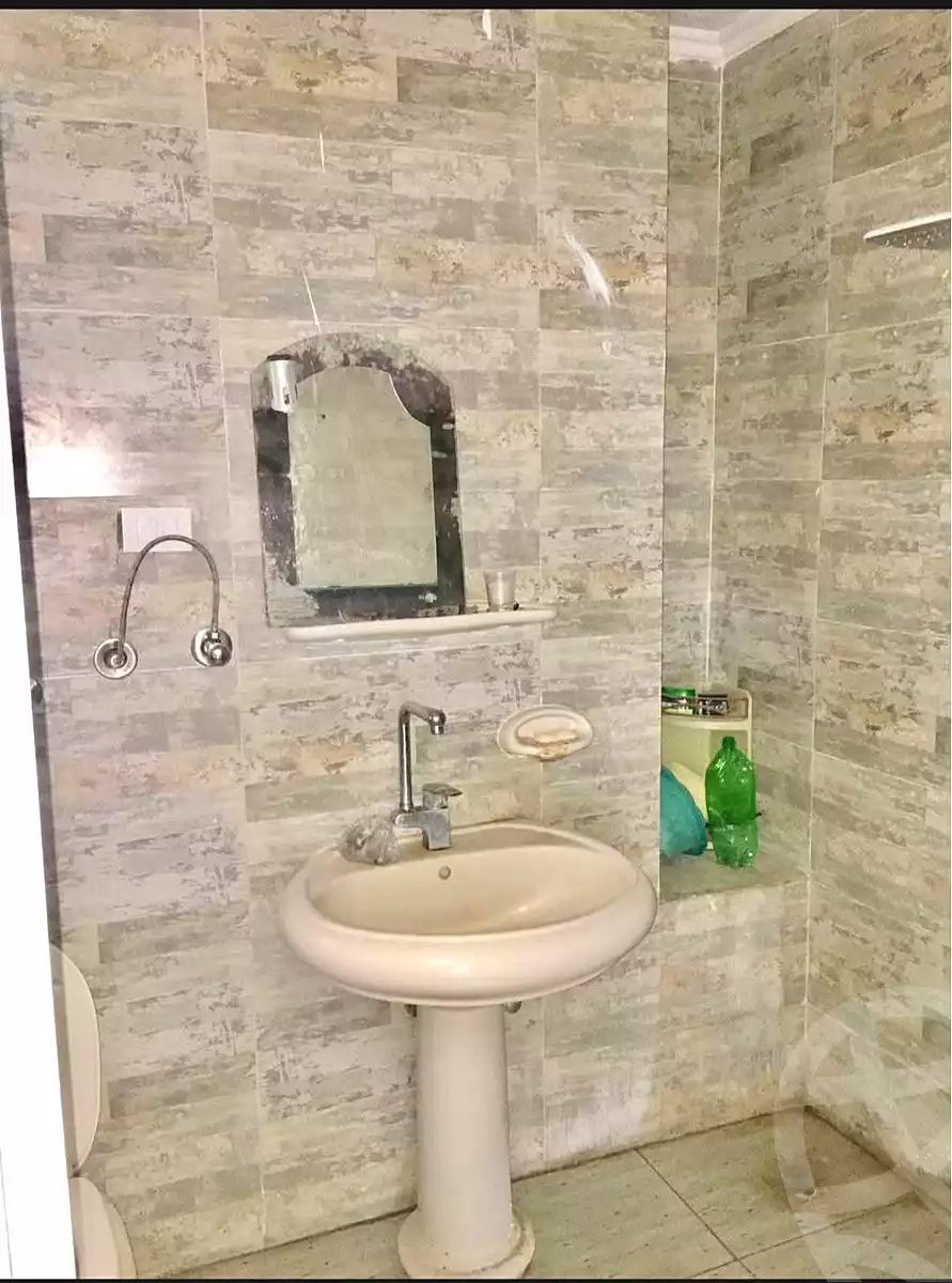 https://aqarmap.com.eg/ar/listing/6948608-for-sale-alexandria-sydy-bshr-sydy-bshr-bhry-gamal-abd-el-nasir-st