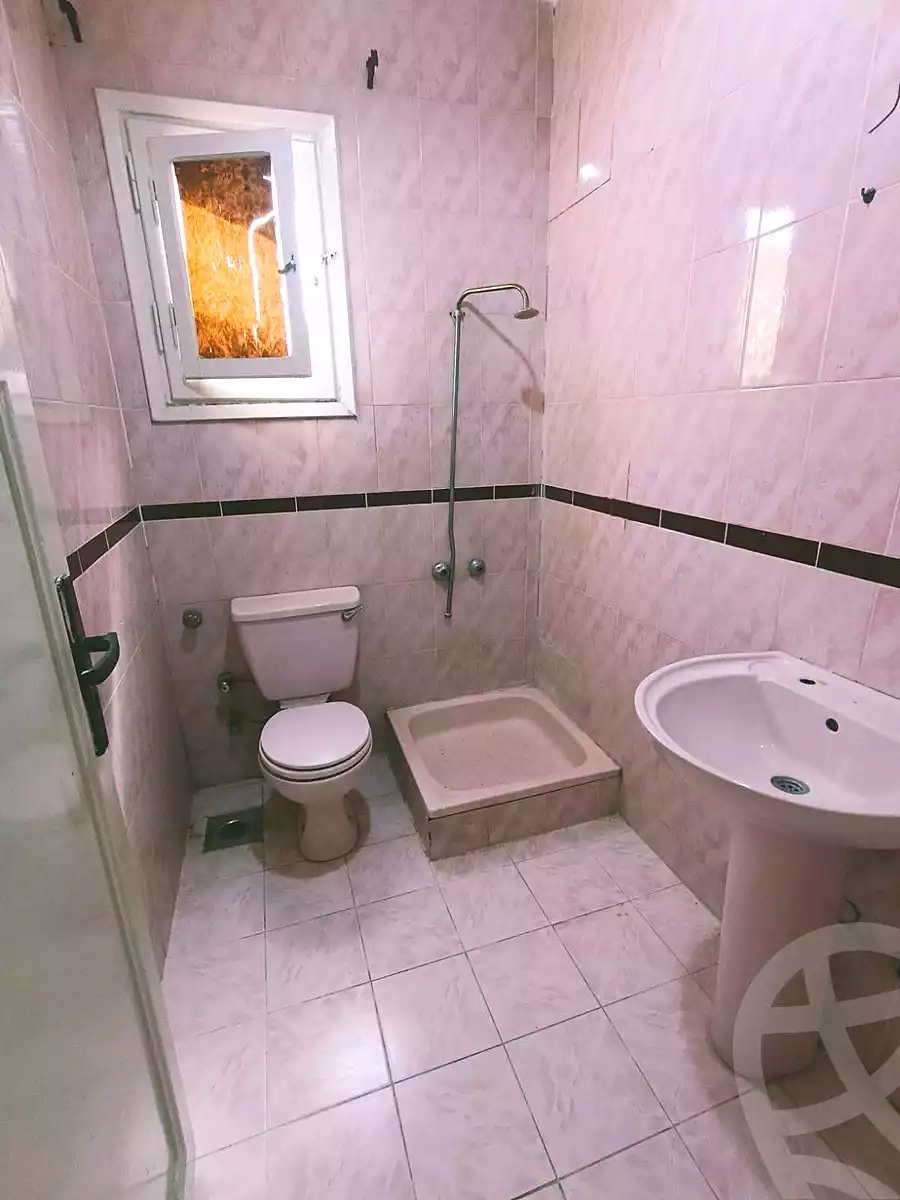 https://aqarmap.com.eg/ar/listing/6948666-for-sale-alexandria-al-agamy-shataa-el-nakheel