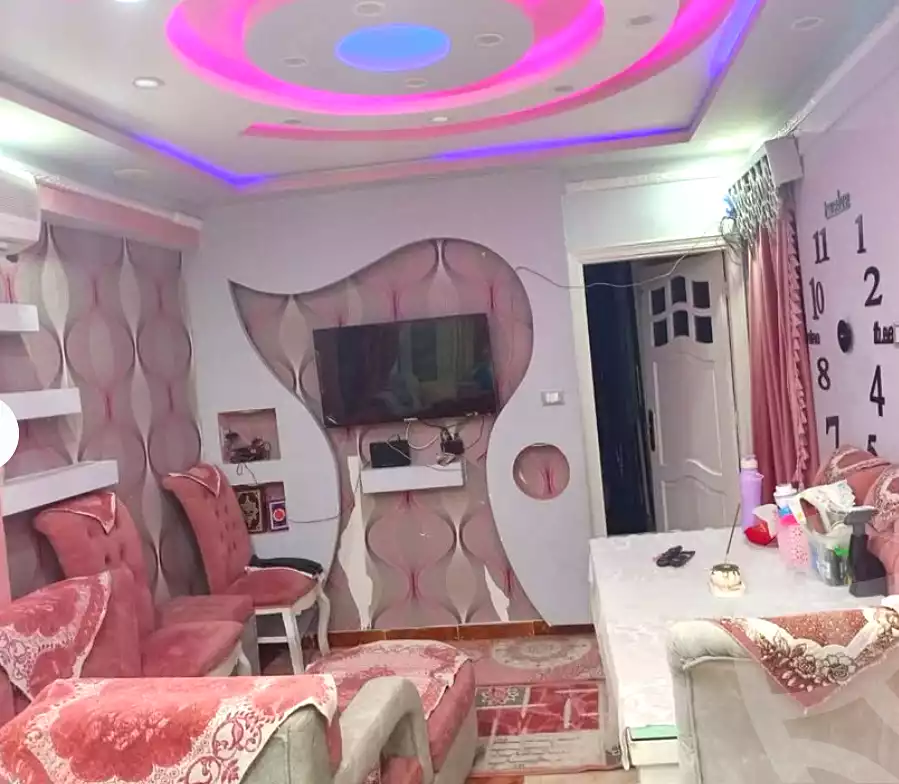 https://aqarmap.com.eg/ar/listing/6949157-for-sale-alexandria-alhadara-lhdr-qbly