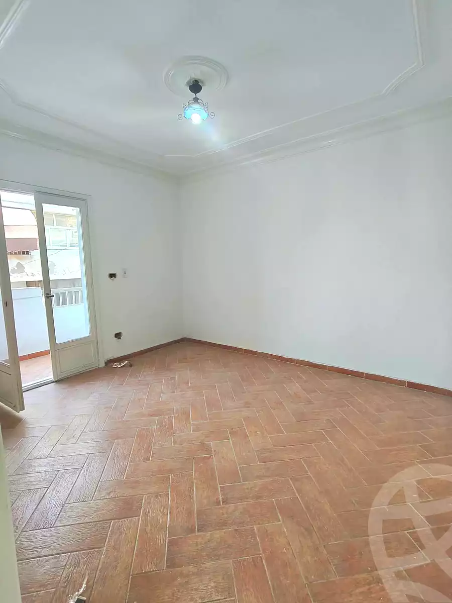 https://aqarmap.com.eg/ar/listing/6949229-for-sale-alexandria-miami