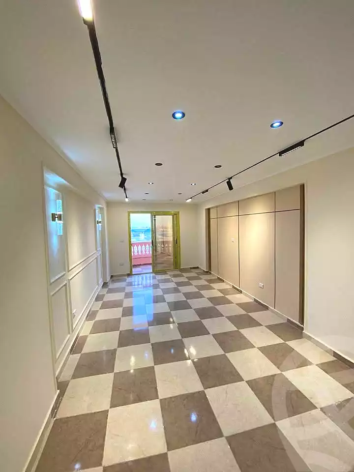 https://aqarmap.com.eg/ar/listing/6949275-for-sale-alexandria-al-agamy-lbytsh-mahmoud-awad-st