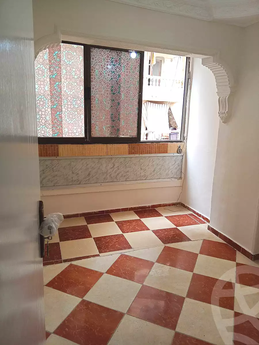 https://aqarmap.com.eg/ar/listing/6949900-for-rent-alexandria-sydy-bshr-sydy-bshr-bhry-gamal-abd-el-nasir-st