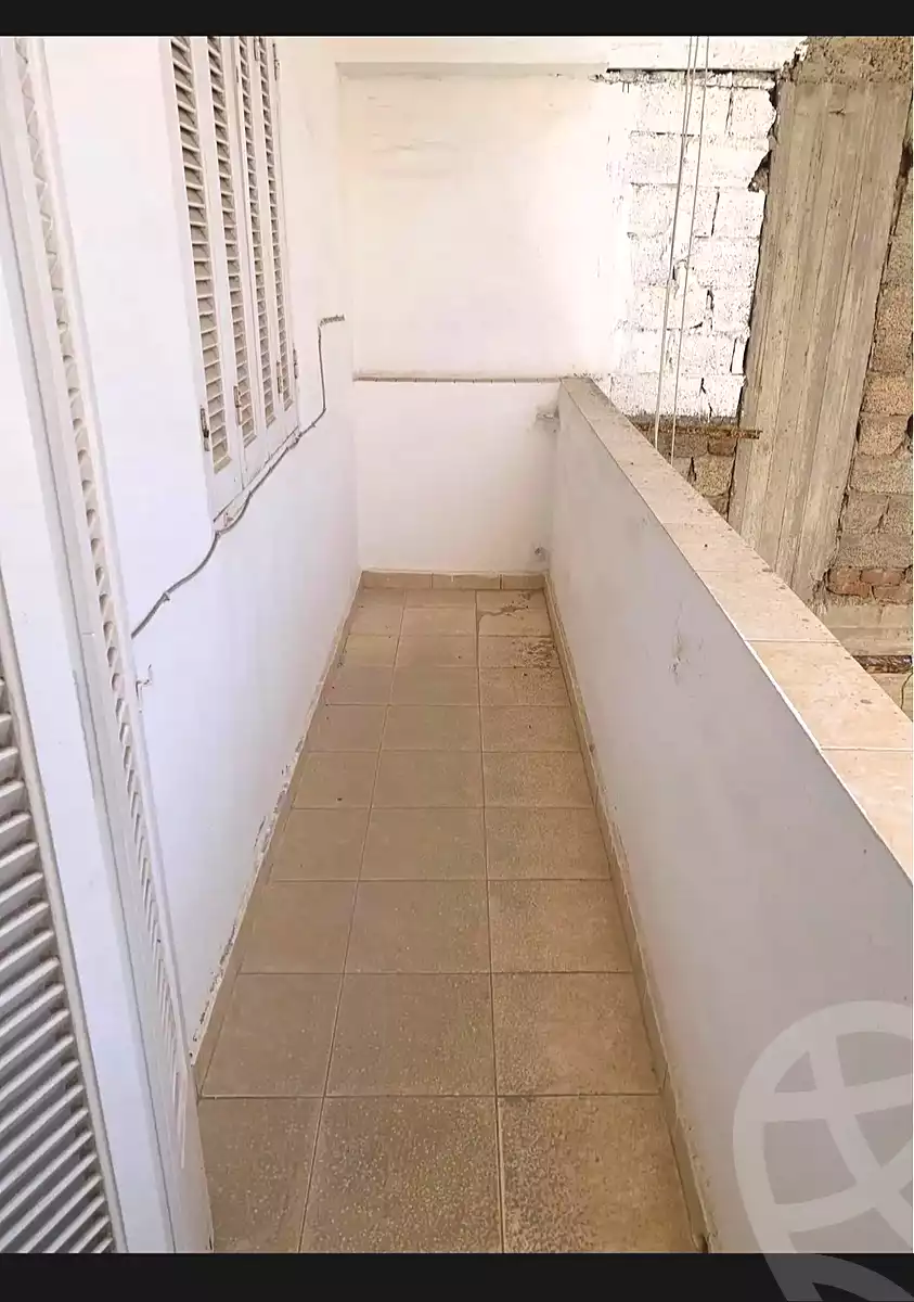 https://aqarmap.com.eg/ar/listing/6950370-for-sale-alexandria-miami-shr-jml-bd-lnsr