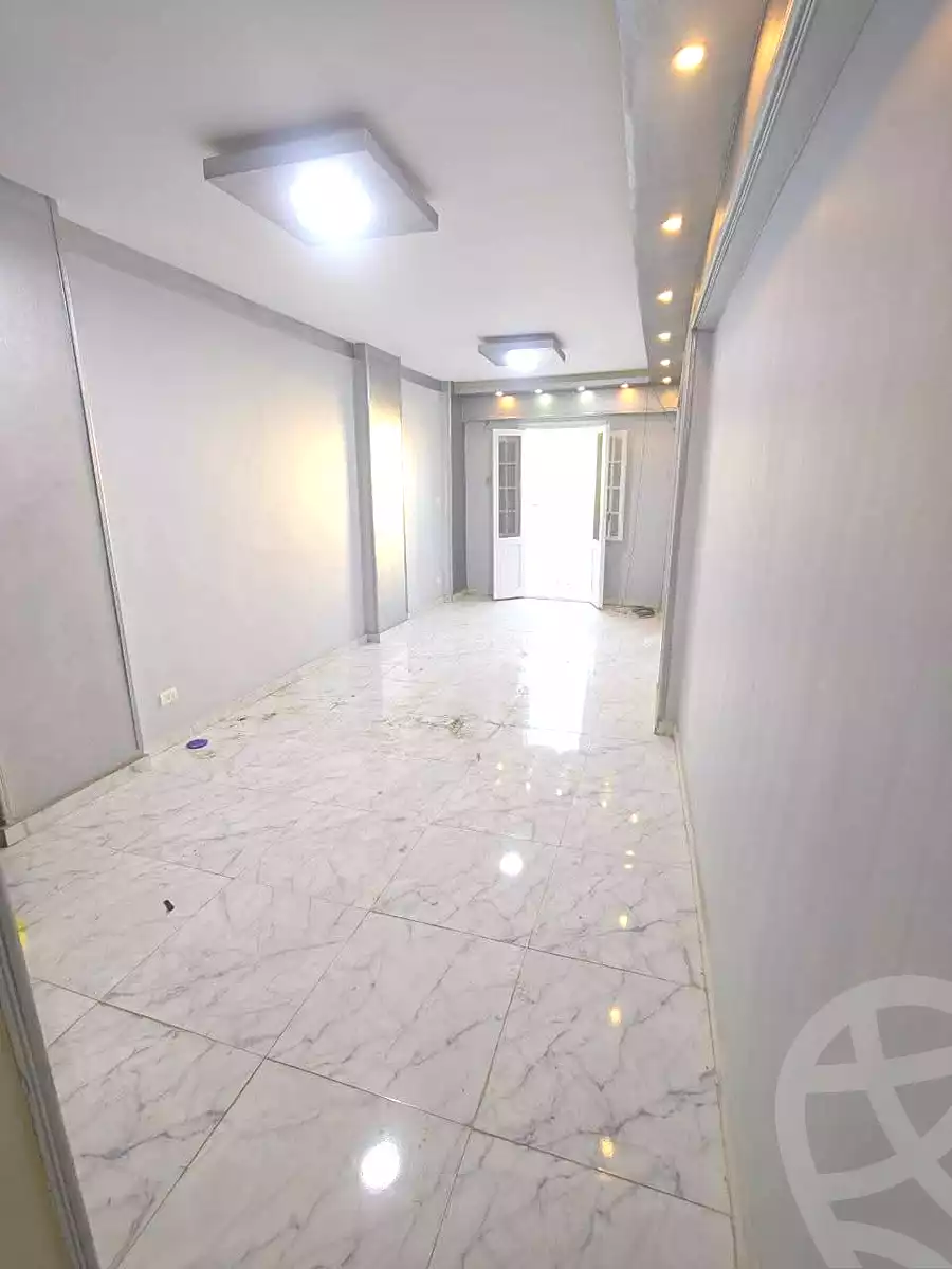 https://aqarmap.com.eg/ar/listing/6950848-for-sale-alexandria-al-agamy-el-hanouvel-el-warsha-st