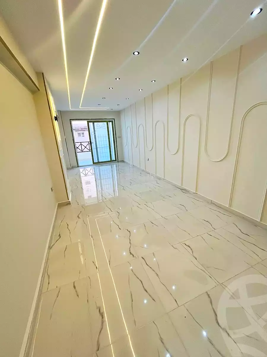 https://aqarmap.com.eg/ar/listing/6950875-for-sale-alexandria-al-agamy-lbytsh-bianchiii