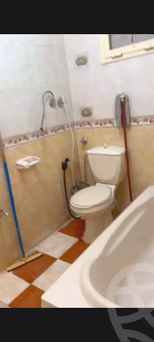 https://aqarmap.com.eg/en/listing/6950719-for-sale-alexandria-al-agamy-el-hanouvel-abo-el-shawareb-st