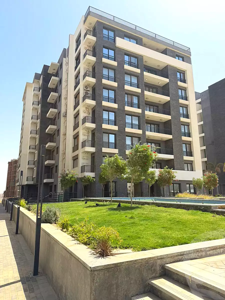 https://aqarmap.com.eg/en/listing/6951248-for-sale-cairo-new-cairo-compounds-ever-compound-cred