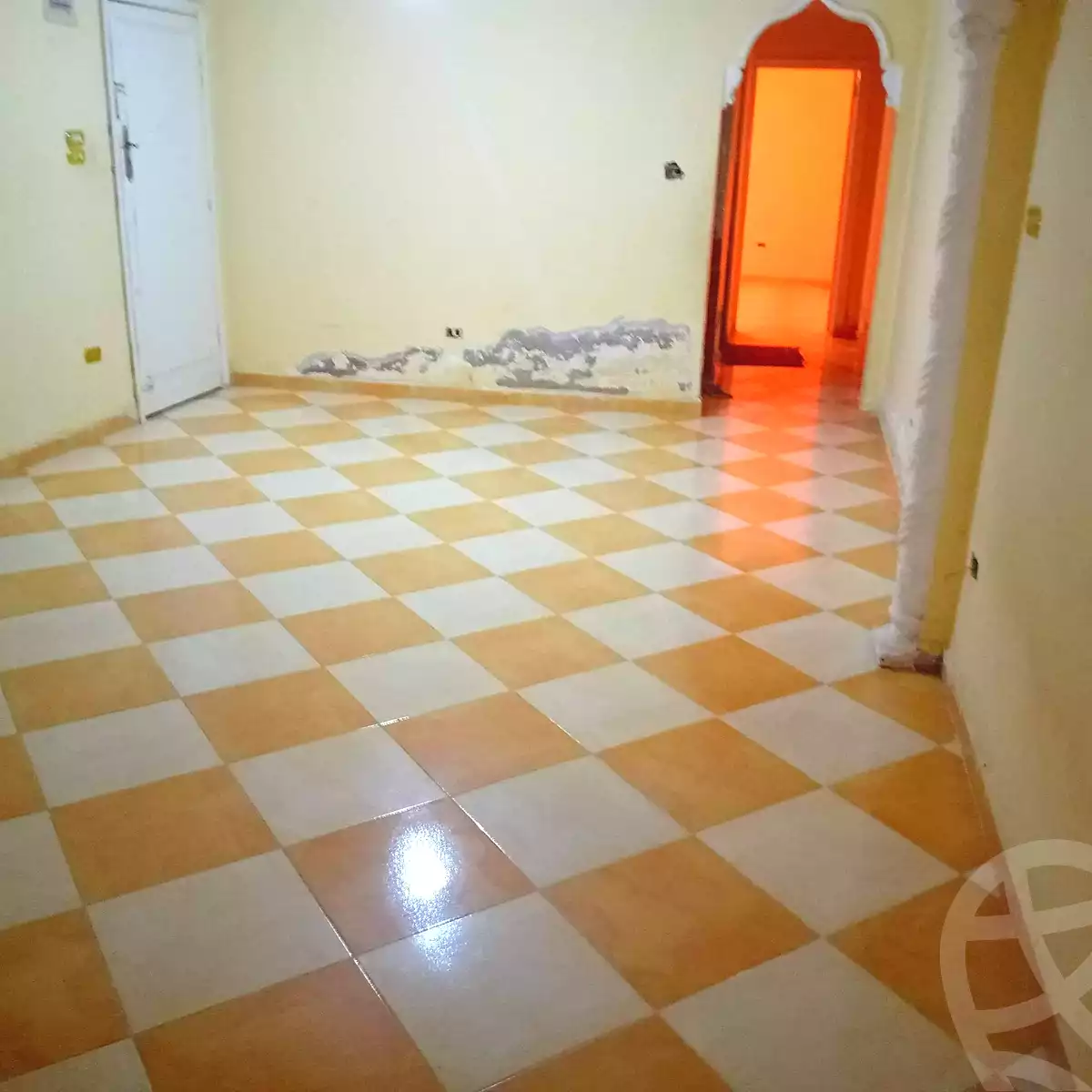 https://aqarmap.com.eg/ar/listing/6950632-for-rent-alexandria-al-agamy-el-hanouvel