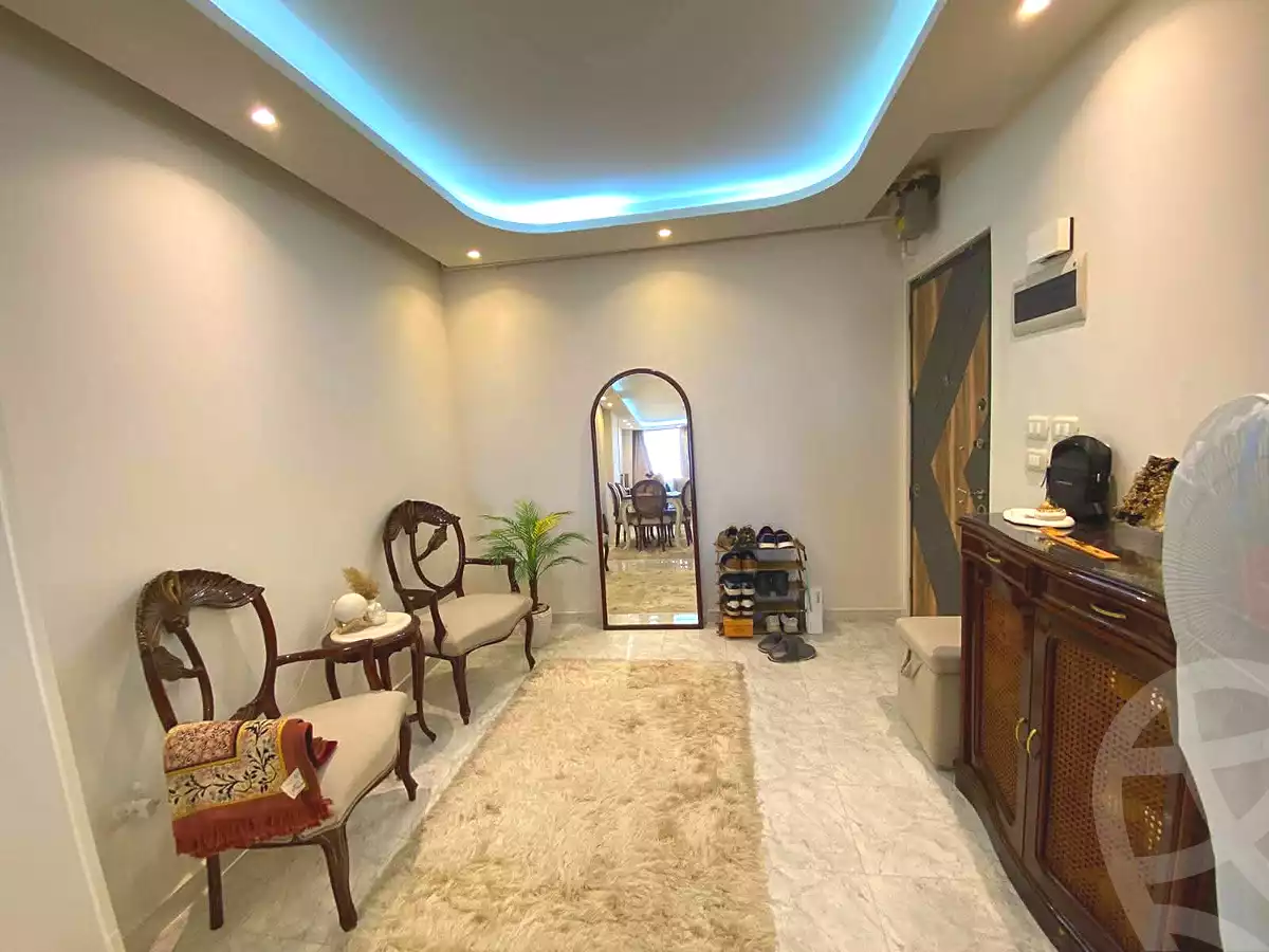 https://aqarmap.com.eg/ar/listing/6951970-for-sale-alexandria-el-montazah-nabawi-el-mohandes