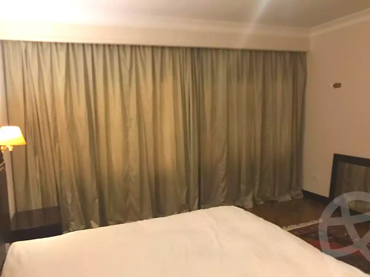 https://aqarmap.com.eg/ar/listing/6951981-for-rent-cairo-dokki-kwrnysh-lnyl