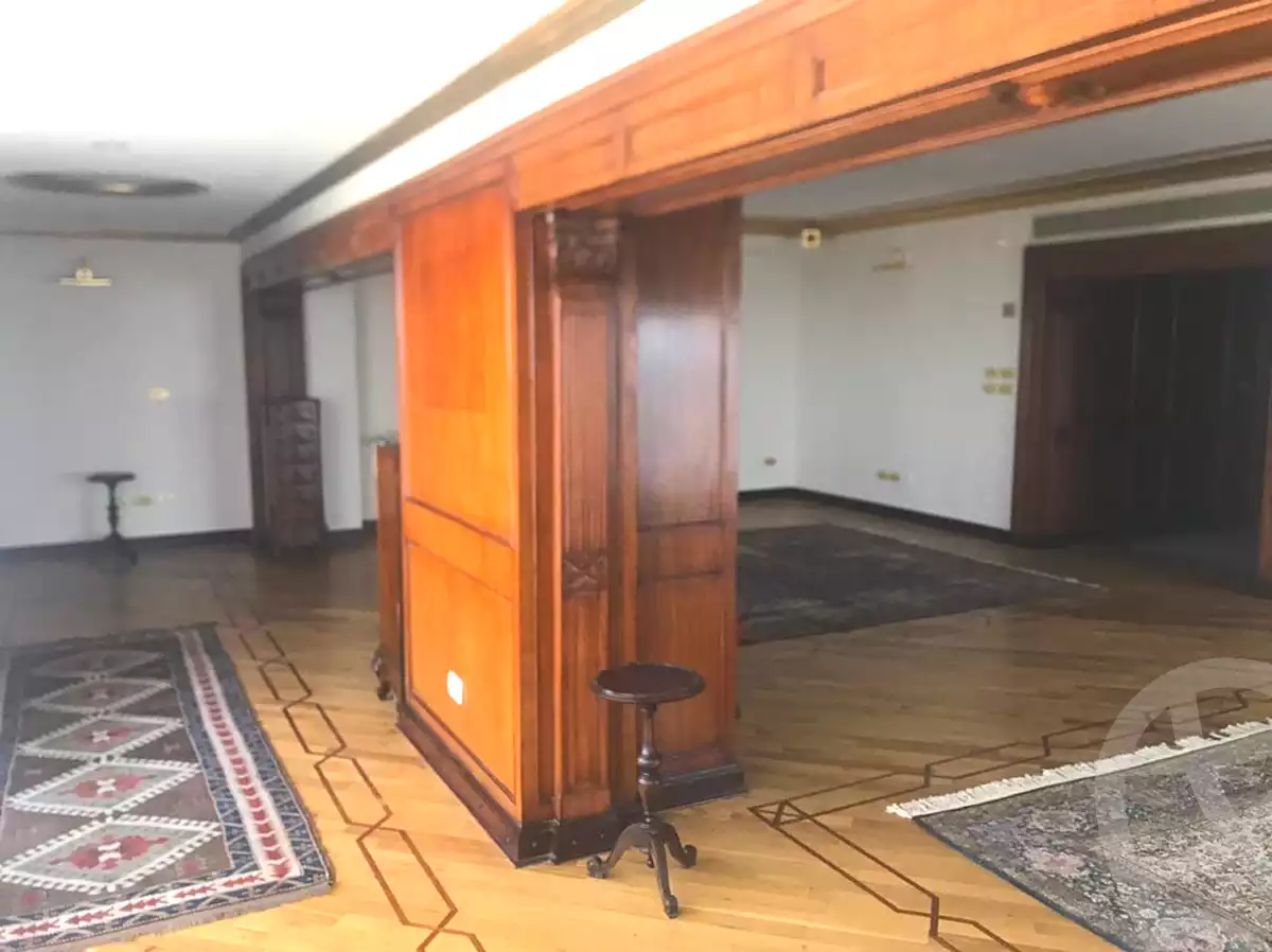 https://aqarmap.com.eg/ar/listing/6951981-for-rent-cairo-dokki-kwrnysh-lnyl