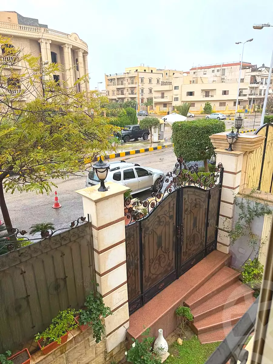 https://aqarmap.com.eg/ar/listing/6951994-for-sale-cairo-new-cairo-ganob-el-akadamiya-south-academy-d-khaled-ibn-el-waleed-st