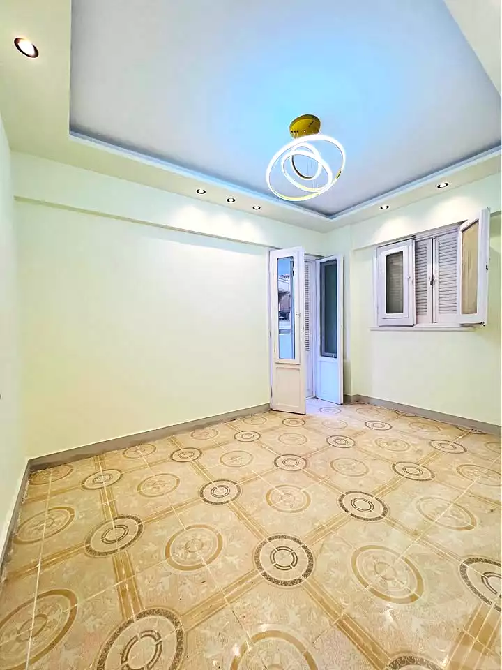 https://aqarmap.com.eg/ar/listing/6950184-for-sale-alexandria-al-agamy-shataa-el-nakheel