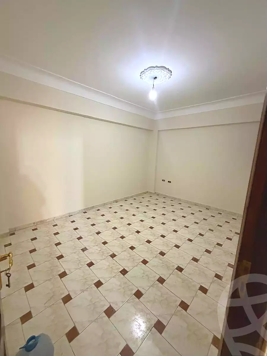 https://aqarmap.com.eg/ar/listing/6952205-for-sale-alexandria-lsywf-el-falki