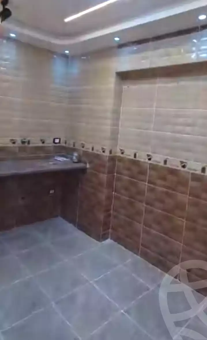 https://aqarmap.com.eg/en/listing/6952240-for-sale-alexandria-al-agamy-el-hanouvel-kasr-al-quiri-st-1