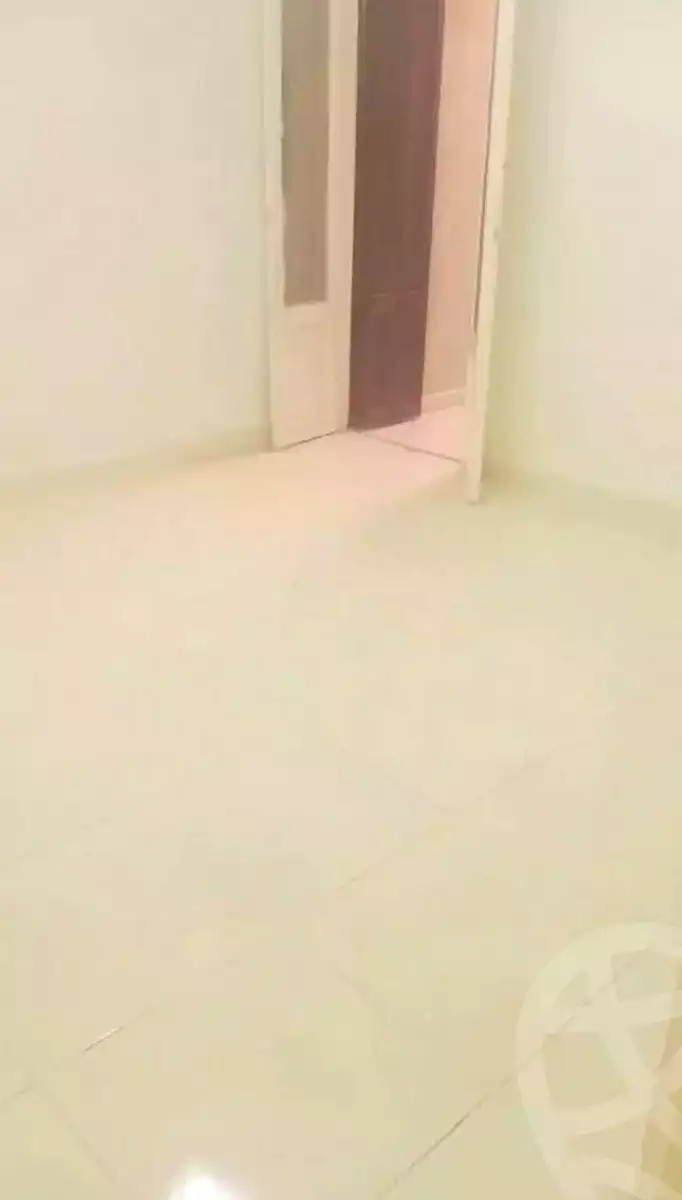 https://aqarmap.com.eg/en/listing/6952359-for-sale-alexandria-al-agamy-el-hanouvel