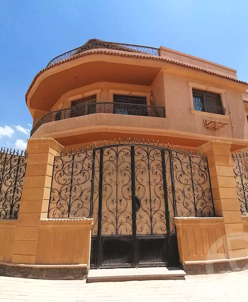 https://aqarmap.com.eg/ar/listing/6751179-for-sale-cairo-6th-of-october-compounds-green-village-compound-mabany-edris