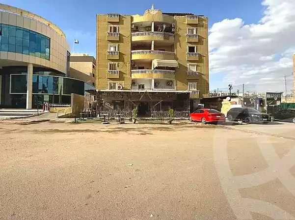 https://aqarmap.com.eg/en/listing/6952810-for-sale-cairo-mokattam-lhdb-l-ly-shr-17