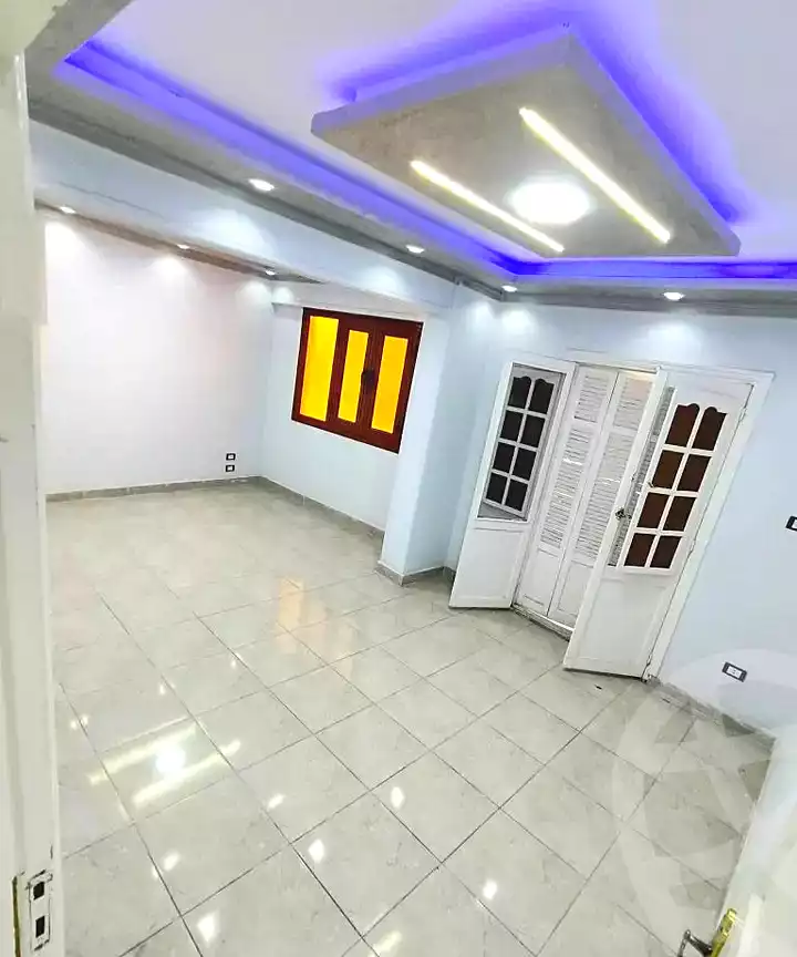https://aqarmap.com.eg/ar/listing/6953132-for-rent-alexandria-al-agamy-bw-ywsf