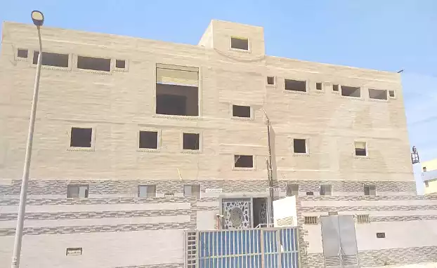 https://aqarmap.com.eg/en/listing/6954035-for-rent-sharqia-10th-of-ramadan-industrial-area-manteqat-al-6-million