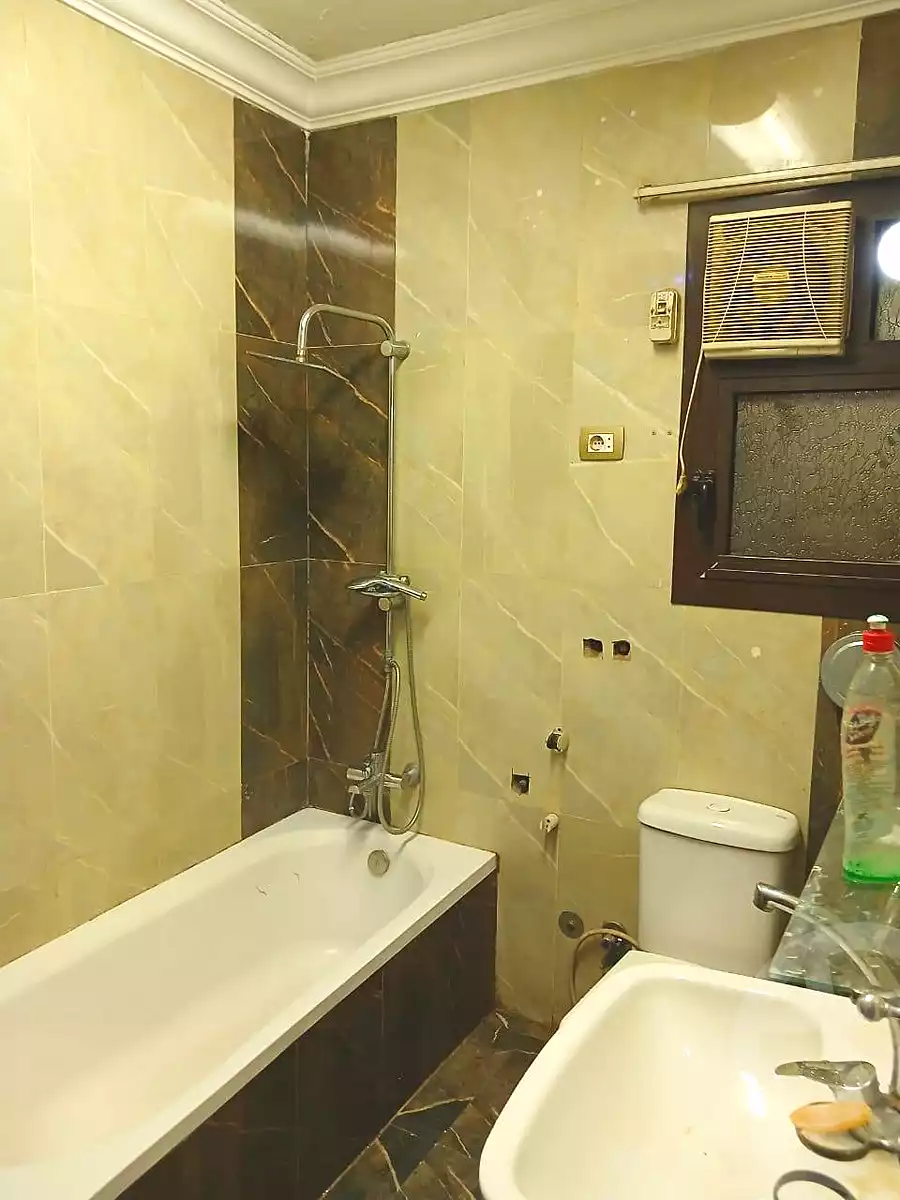 https://aqarmap.com.eg/en/listing/6954037-for-sale-cairo-el-zaytun-lzytwn-lgrby-el-gabal-canal-st