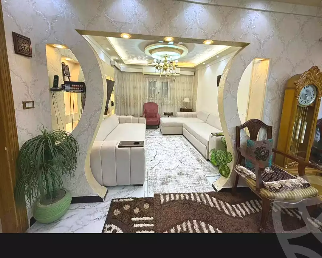 https://aqarmap.com.eg/ar/listing/6954038-for-sale-alexandria-miami